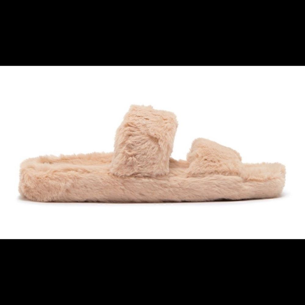 Top Moda Faux Fur Chunky Heel Sandal Mule Beige - Picture 3 of 7
